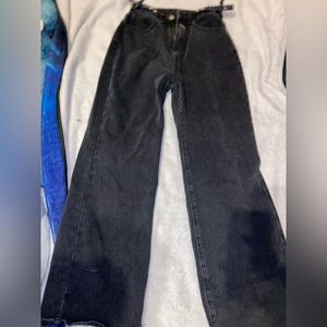 Black baggy jeans